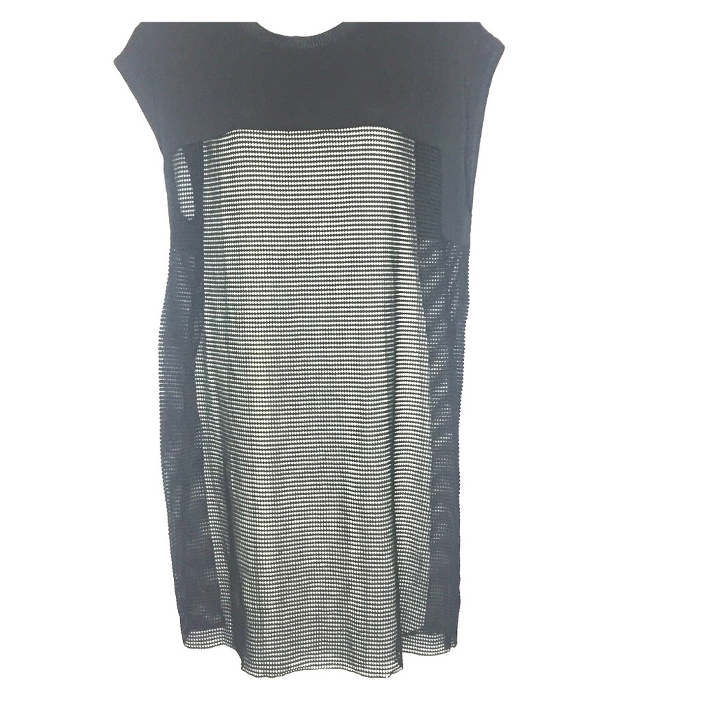 Black/White Zara Shift Dress